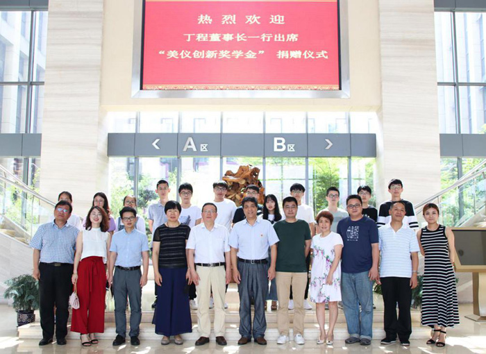 210.jpg 210.jpg